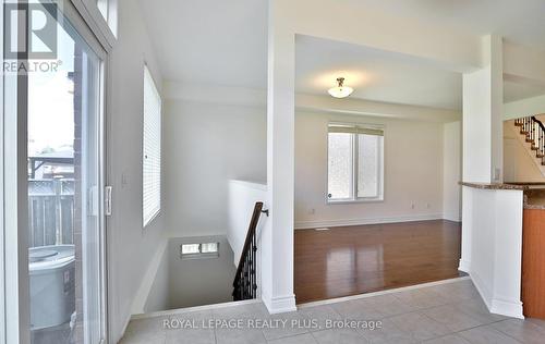 3877 Stardust Drive, Mississauga, ON - Indoor Photo Showing Other Room