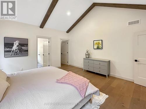 37 Deerview Drive, Quinte West (Murray Ward), ON - Indoor Photo Showing Bedroom