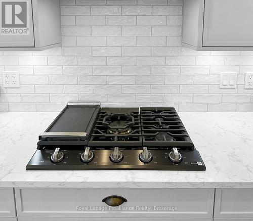 37 Deerview Drive, Quinte West (Murray Ward), ON - Indoor Photo Showing Kitchen