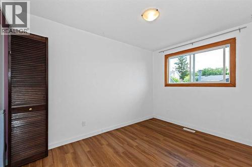 16 Rundleson Way Ne, Calgary, AB 