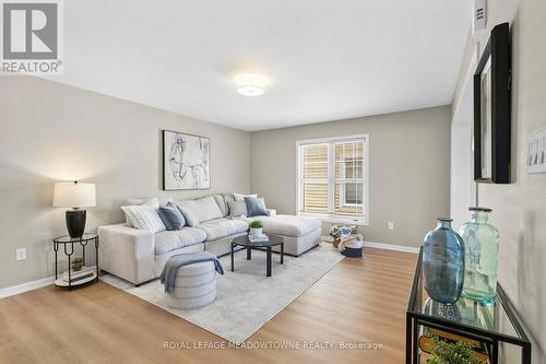521 Cavanagh Lane, Milton, ON 