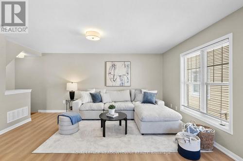 521 Cavanagh Lane, Milton, ON 