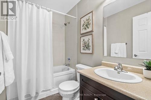 521 Cavanagh Lane, Milton, ON 