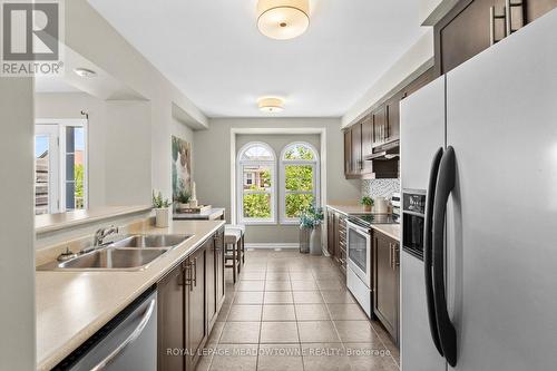 521 Cavanagh Lane, Milton, ON 