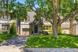 42 EDGEMORE DRIVE Toronto, ON M8Y 2N3