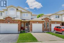 218 SEVERN DRIVE  Guelph (Grange Road), ON N1E 0C7