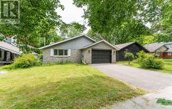 279 BIRKDALE ROAD  Toronto, ON M1P 3S3