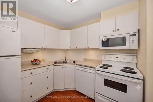 1903 - 71 Somerset Street W, Ottawa, ON 