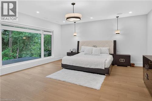 1438 Garnet Avenue, Mississauga, ON 