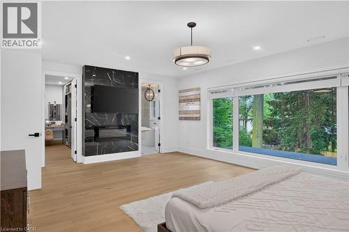 1438 Garnet Avenue, Mississauga, ON 