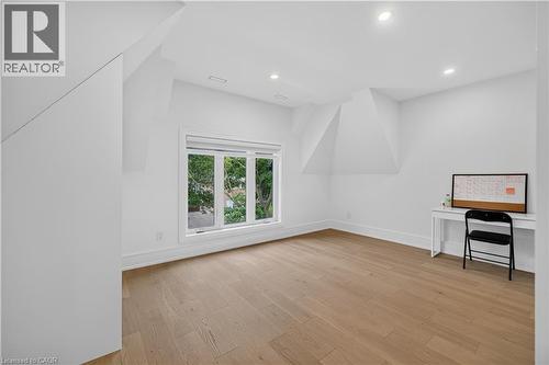 1438 Garnet Avenue, Mississauga, ON 