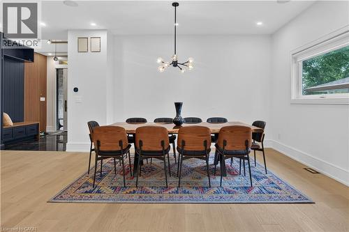 1438 Garnet Avenue, Mississauga, ON 