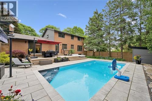 40 Walnut Drive, Guelph, ON 