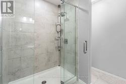 Ensuite bathroom - 
