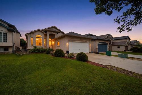 Be sure to watch the video tour... - 19 Pentonville Crescent, Winnipeg, MB 