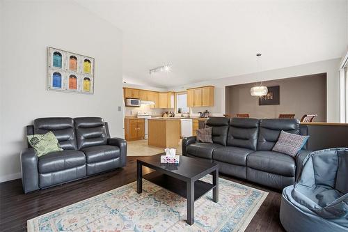 19 Pentonville Crescent, Winnipeg, MB 