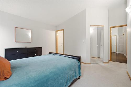 19 Pentonville Crescent, Winnipeg, MB 