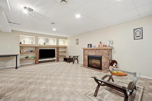 19 Pentonville Crescent, Winnipeg, MB 