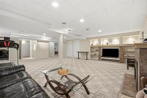 19 Pentonville Crescent, Winnipeg, MB 