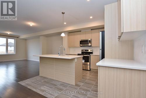 Kitchen - 30 Rookie Crescent, Ottawa, ON 