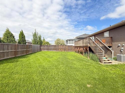 6 Maple Ridge Crescent, Brandon, MB 