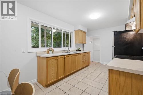 19 Taylor Avenue, Cambridge, ON 