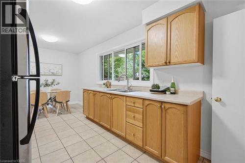 19 Taylor Avenue, Cambridge, ON 