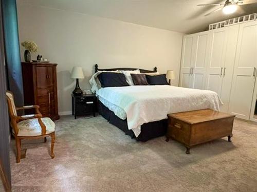 17 Ethel St, Gimli, MB 