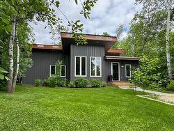 17 Ethel ST Gimli, MB R0C 1B0