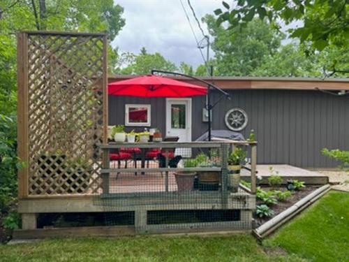 17 Ethel St, Gimli, MB 