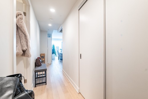Corridor - 2203-1288 Rue St-Antoine O., Montréal (Ville-Marie), QC 