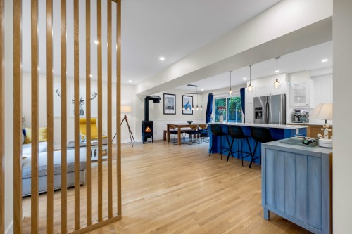Mud Room - 105 Av. Jasper, Beaconsfield, QC 