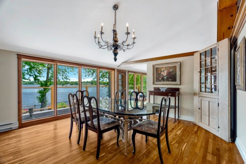 Salle à manger - 10 Ch. De L'Île-Claude, L'Île-Perrot, QC 