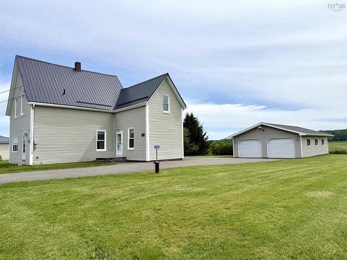 3260/3250 Barronsfield Road, River Hebert, NS 