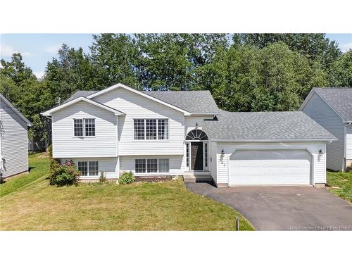 103 Thomas, Dieppe, NB 