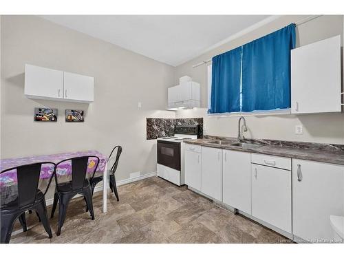 103 Thomas, Dieppe, NB 
