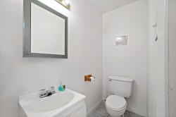 Powder room - 