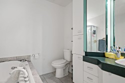Master Bathroom - 