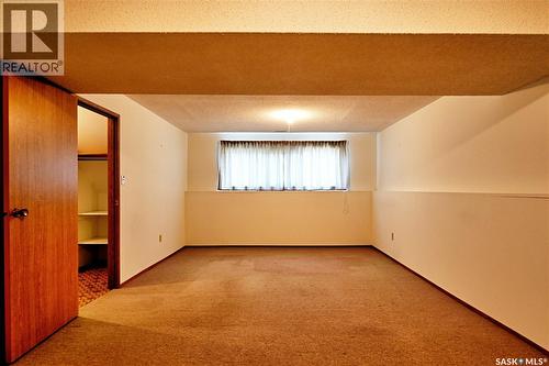 50 Robinson Crescent, Saskatoon, SK 