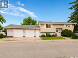 10 Roberts PLACE  Regina, SK S4T 6K6