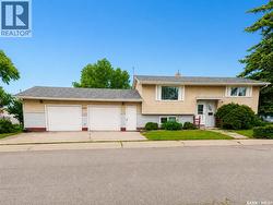 10 Roberts PLACE  Regina, SK S4T 6K6