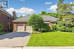17 FLANDERS DRIVE  Hamilton, ON L8B 0G6