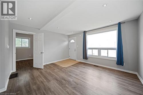 44 Lawrence Street, Brantford, ON - Indoor Photo Showing Other Room