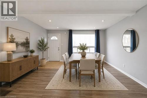 44 Lawrence Street, Brantford, ON - Indoor Photo Showing Dining Room