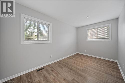 44 Lawrence Street, Brantford, ON - Indoor Photo Showing Other Room
