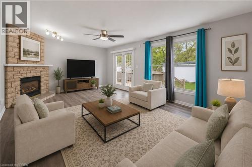 44 Lawrence Street, Brantford, ON - Indoor Photo Showing Living Room With Fireplace