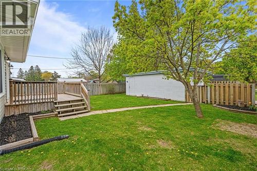 44 Lawrence Street, Brantford, ON - Outdoor