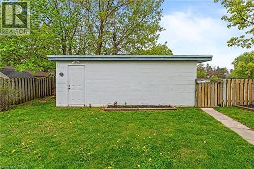 44 Lawrence Street, Brantford, ON - Outdoor
