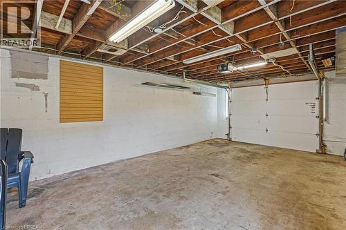 44 Lawrence Street, Brantford, ON - Indoor Photo Showing Garage