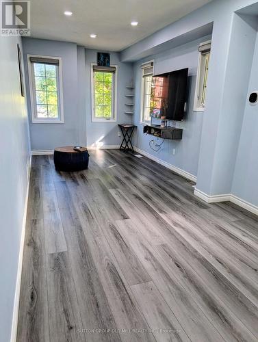 1 James Street, Mississauga, ON 